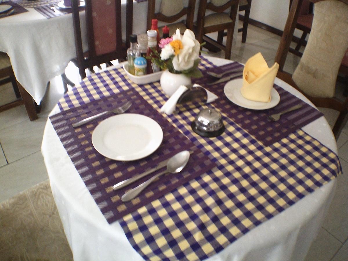 Lavender Lodge Hotel أكرا المظهر الخارجي الصورة