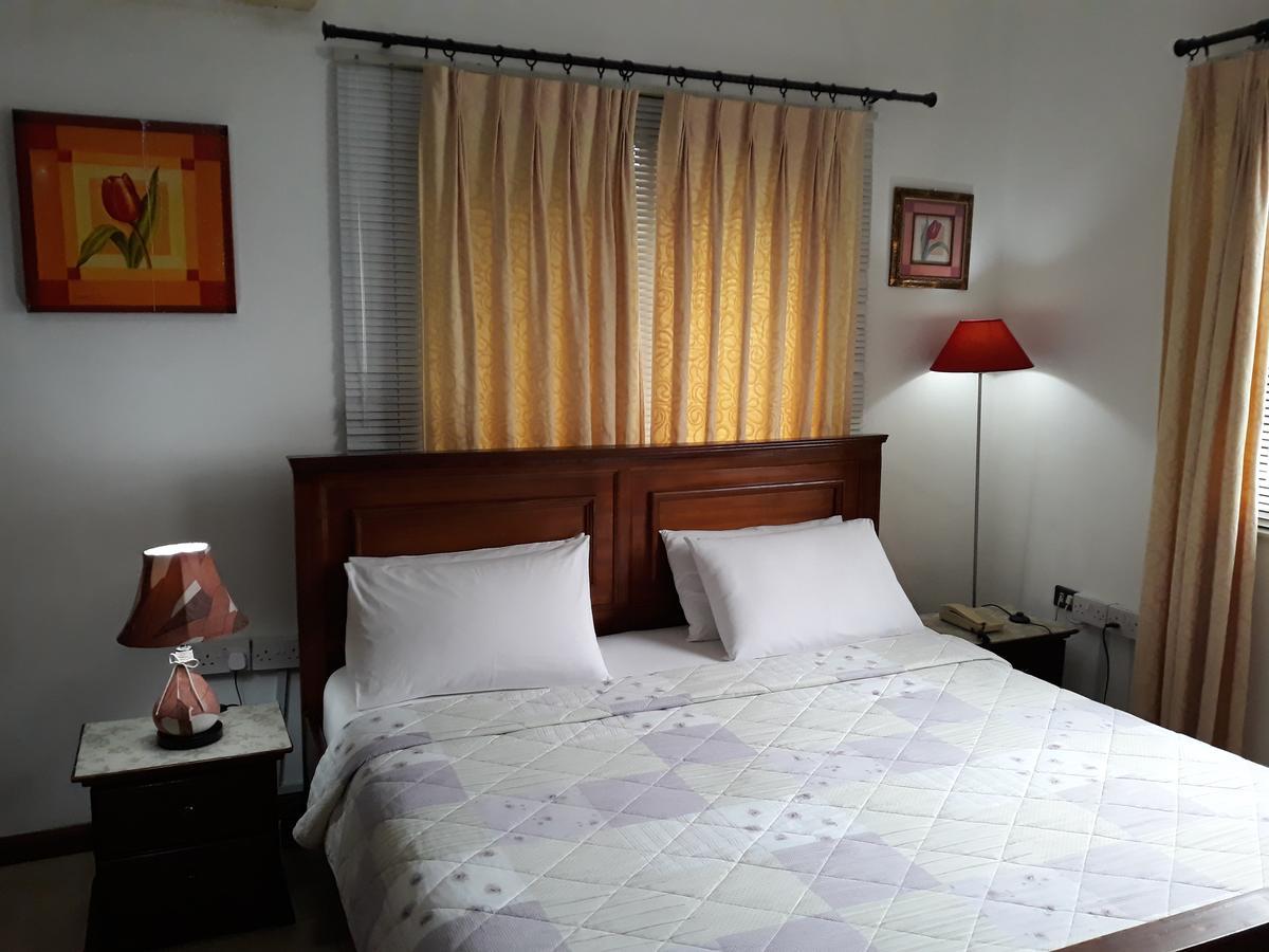 Lavender Lodge Hotel أكرا المظهر الخارجي الصورة